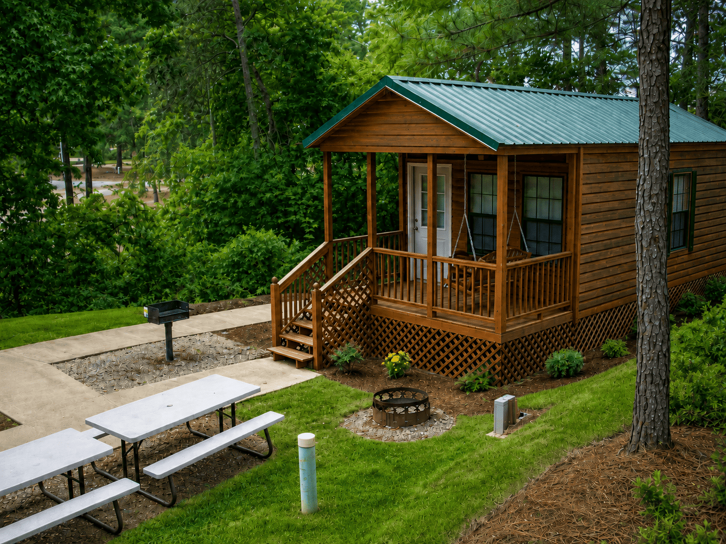 Deluxe cabin lodge exterior